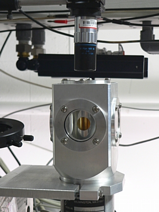 Setup designed for low temperature laser spectroscopy...